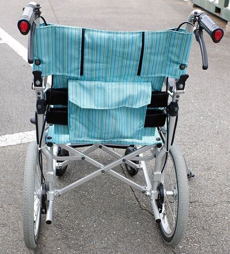 軽量　カワムラ　車椅子（車いす）　介護用品