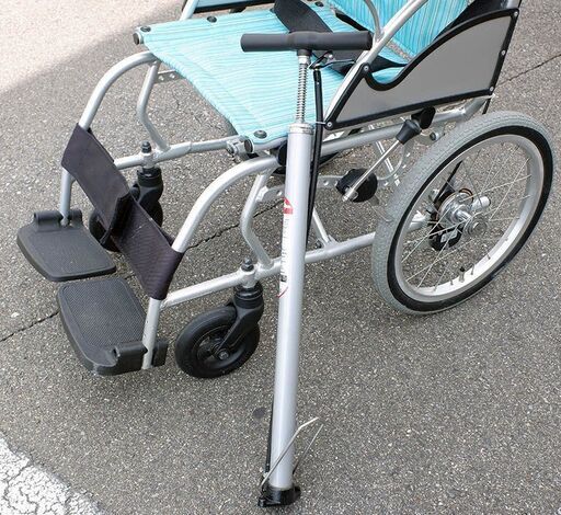 軽量　カワムラ　車椅子（車いす）　介護用品