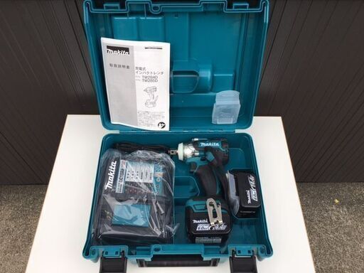 【新品・未使用品】　makita（マキタ）　14.4V 充電式インパクトレンチ　TW284DRGX　バッテリ（6.0Ah）×2個・充電器・ケース