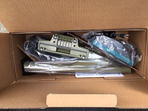 新品・未使用品】 makita/マキタ 40Vmax 充電式クリーナー CL001GRDW 