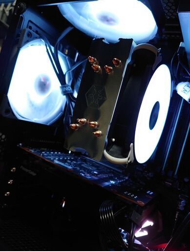 【新品多数使用】 自作ゲーミングPC Ryzen5 5600X RX6700XT DDR4-3200 16GB NVMe500GB 750W 80+金 BD-R Win10Pro DSP ファン全搭載 ALC1220VB