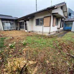 宇部市の平屋建★広い庭と物置★駐車2-3台可能★敷金礼金無し