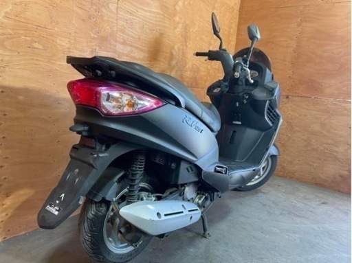 ☆お支払い総額2.6万円☆ KYMCO RV125i 激安小型入荷！走行テスト済み 修理ベース 社外スクリーン！ 休日の趣味に♪ 関東圏内即日配送可能です！ ☆お支払い総額2.6万円☆ KYMCO RV125i 激安小型入荷！走行テスト済み