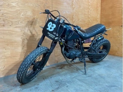 ☆お支払い総額13.8万円☆ ヤマハ TW200 2JL 機関良好♪ カスタム多数♪ スカチューン スパトラマフラー！ シーケンシャルウインカー！社外メーター！ 休日の趣味に♪ 関東圏内即日配送可能です！