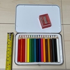 色鉛筆・色ペンセット