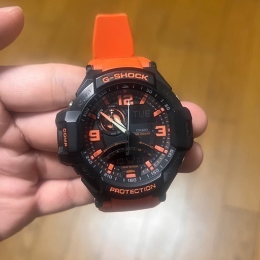 腕時計 G-SHOCK GA-1000-4A