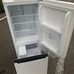 🚛配送無料🔰当日配送‼️ 容量　150L 冷蔵庫🎖1,2,3人用でもご使用できます 🎖 洗濯機も出品✨大阪　兵庫　京都　奈良　✨洗濯機も出品