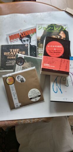『ビートルズ　ジョンレノンCD＆著書』
