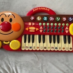 アンパンマン　ピアノのおもちゃ