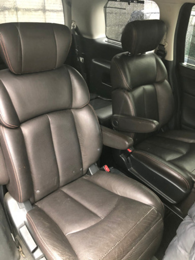 車両によっては交換可能 ｅ５２エルグランド ハイウェイスタープレミアム 最上級グレード 寺西 守口のエルグランドの中古車 ジモティー