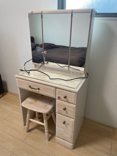 三面鏡　ドレッサー　美品【値下げしました。】