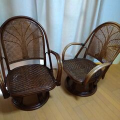 藤の椅子×2