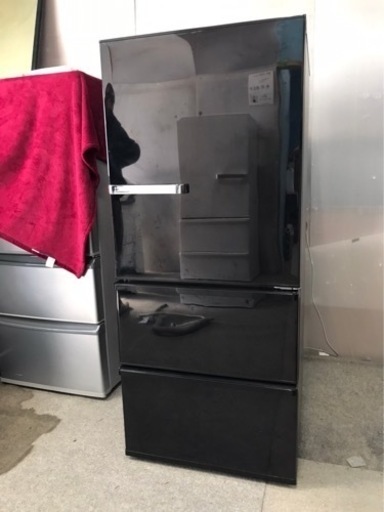 AQUA ノンフロン冷凍冷蔵庫　2018年製　272L 3ドア　人気のデザイン　良品　アクア