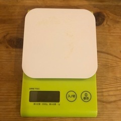 キッチン用スケール　計量器