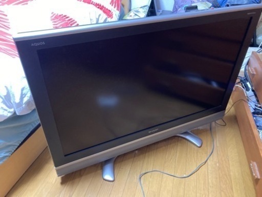 Sharp 液晶カラーテレビ45インチ2006年製