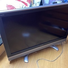 Sharp 液晶カラーテレビ45インチ2006年製