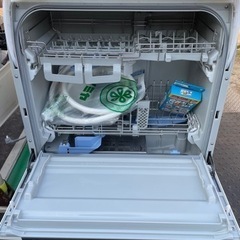 Panasonic/パナソニック　食器洗い乾燥機　NP-TR6   2013年製