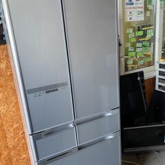 U0104 日立 2011年6ドア冷蔵庫 真空チルド付き - 冷蔵庫 