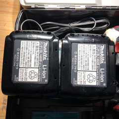 マキタ インパクトドライバー TD161DGXAR