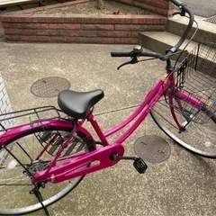 自転車 ママチャリ ピンクっぽい紫