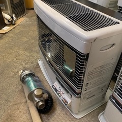 清掃設備済み　TOYOTOMI FF式ストーブ(赤外線タイプ)  【コンクリート25畳~木造18畳】 