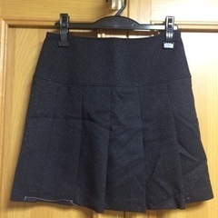 ☆新品・未使用☆プリーツスカート　ミニスカート　黒