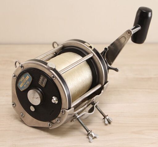 リョービ RYOBI ADVENTURE GL110 大型リール (P1323wY)