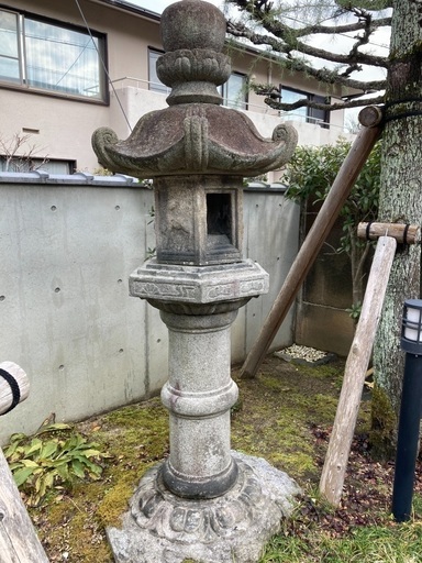 庭、灯籠