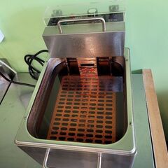交渉中　電気フライヤー7リットル
