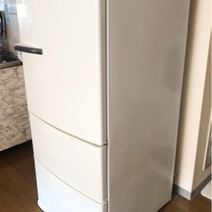 2014年製　AQUA冷蔵庫　AQR-271C