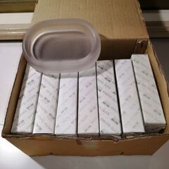 コーヒーカップ、ティーカップ、ソーサー、グラス、ミルクピッチャー、ケーキ皿、シュガーポットなど　1/6ページ