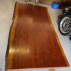 1枚無垢板　ブビンガの座卓