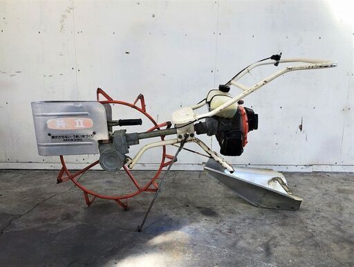 【SOLD OUT】三重県津市 整備済み 共立 歩行用 溝切り機 MKS330 水田 ミゾキリ　キョーリツ【農機具でっく】【三重】【その他】