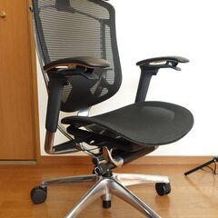 オカムラ　コンテッサセコンダ　ハイバックチェア　不具合なし　美品　参考価格22万