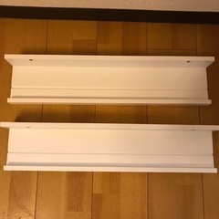IKEA アート用飾り棚　絵本棚　モッスランダ　ホワイト　２個セット
