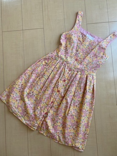 Jill Stuart ジルスチュアート 花柄前開きひざ丈ワンピース リバティ風0 Sサイズ かな 柏崎の服 ファッションの中古 古着あげます 譲ります ジモティーで不用品の処分