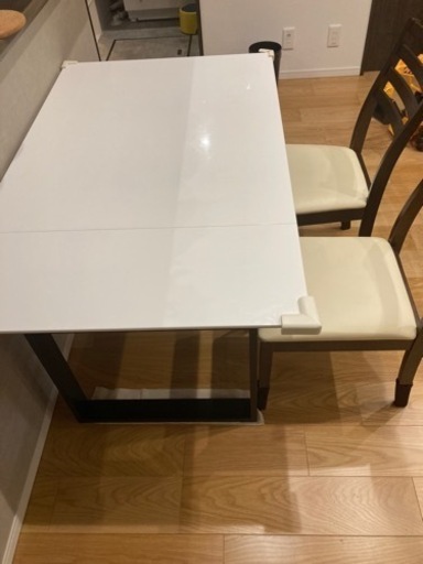 ⭐️値下げ⭐️美品　ダイニングテーブル