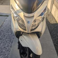 スカイウェイブ250cc・タイプs・ベーシック