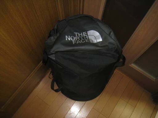 ノースフェイス　ダッフルバック　2wayボストンバッグ BASE CAMP ベースキャンプ ダッフルバッグ　ザック　リュック　カバン　旅行 遠征