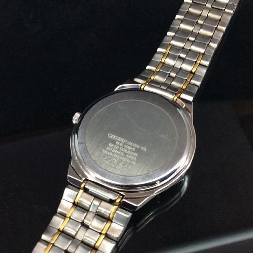 CITIZEN シチズン エコドライブ チタニウム コンビカラー メンズクォーツ 2013年製造 CITIZEN シチズン エコドライブ チタニウム コンビカラー メンズ