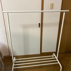 【ネット決済】IKEA ハンガーラック1000円