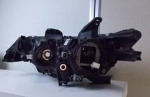 三菱 アウトランダー LED 右ヘッドライト 売れ筋 ECM921-22A20 右側  