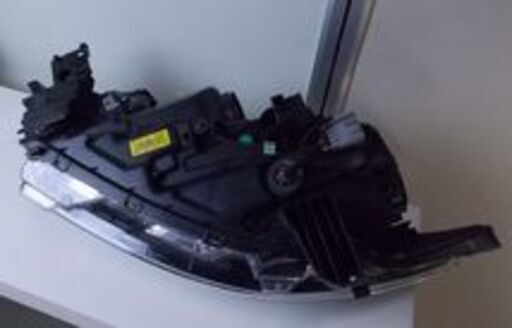 三菱 アウトランダー LED 右ヘッドライト 売れ筋 ECM921-22A20 右側  