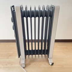 デロンギ　ヴェルティカルド　オイルヒーター　RHJ21F0812-GY