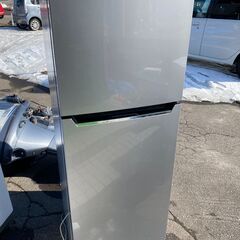 Hisense ハイセンス 冷蔵庫 HR-B2301 2017年製 ‎右開き 227L シルバー  