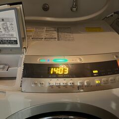 シャープ10kg、ドラム式洗濯乾燥機（取説あり）2017年製