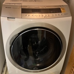 シャープ10kg、ドラム式洗濯乾燥機（取説あり）2017年製
