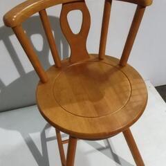 取引中☆木製椅子　座面円形　2セット☆
