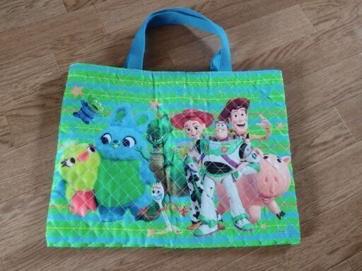 Disney ディズニー 数回のみ使用 トイストーリーの保育園バッグ 通園バッグ ぴぴ あまのキッズ用品 子供用バッグ の中古あげます 譲ります ジモティーで不用品の処分