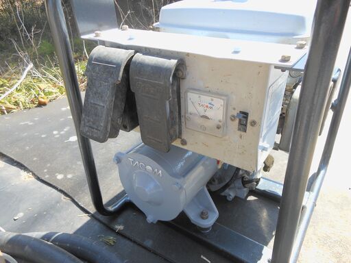 TAC M高周波エンジン発電機・高周波バイブレーター　大幅下げ TAC M高周波エンジン発電機・高周波バイブレーター 大幅下げ